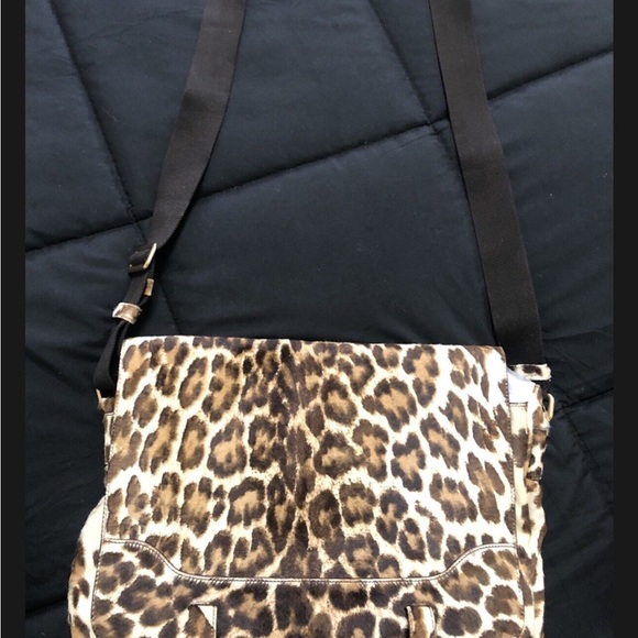 ♥️ PRADA MESSENGER BAG ♥️ NWOT AWESOME BAG! - Picture 9 of 12